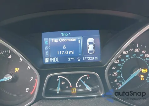 2012 Ford Focus Se z USA, uszkodzony, nr VIN 1FAHP3K29CL143603